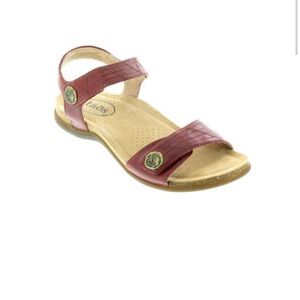 Taos Pioneer Leather Sandal Red Size 7